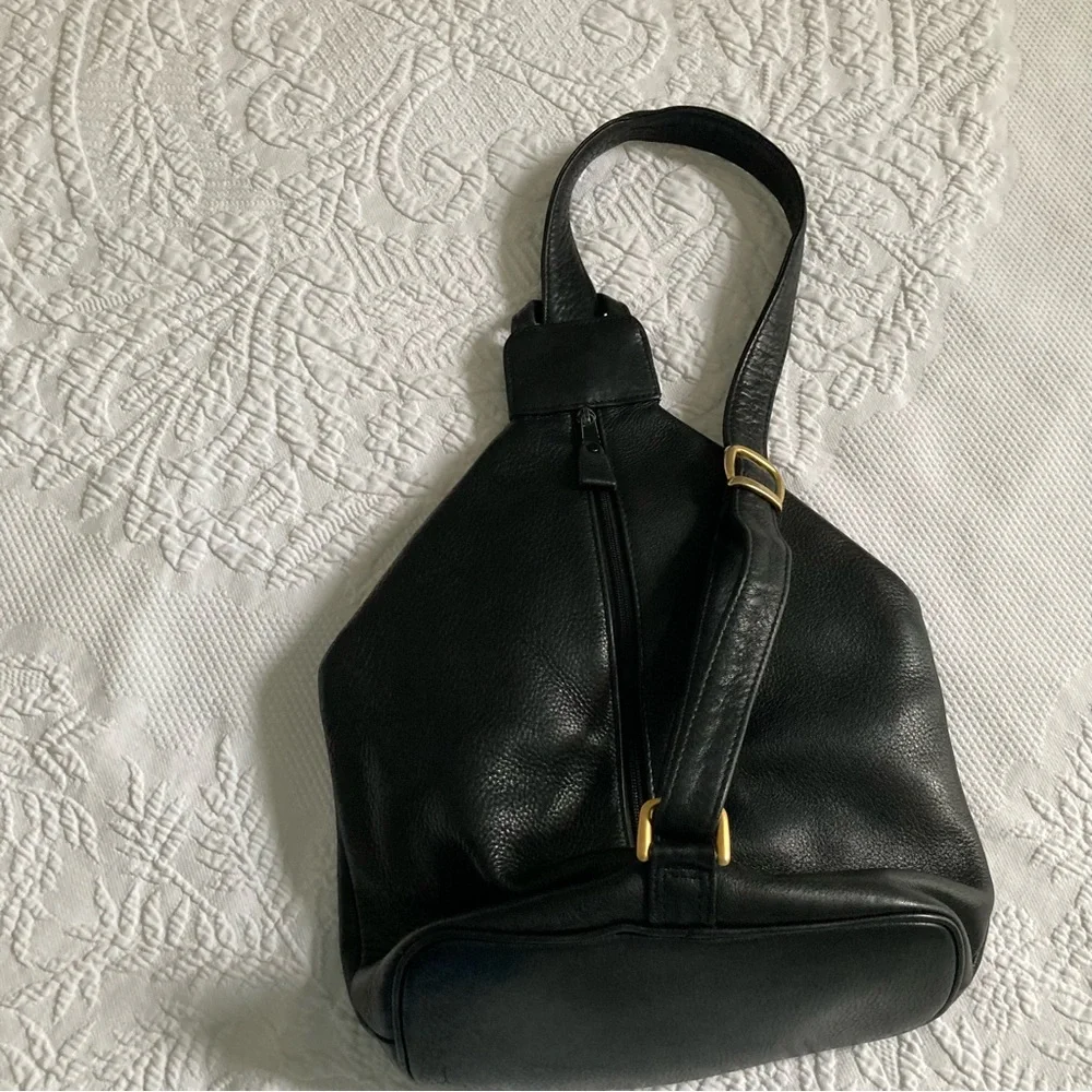 Vintage 90s Y2K Lord & Taylor pebbled leather sling backpack purse bag - Picture 10 of 12